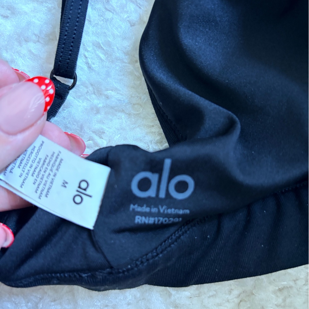 ALO Yoga Black Strappy Bralette - Picture 3 of 3